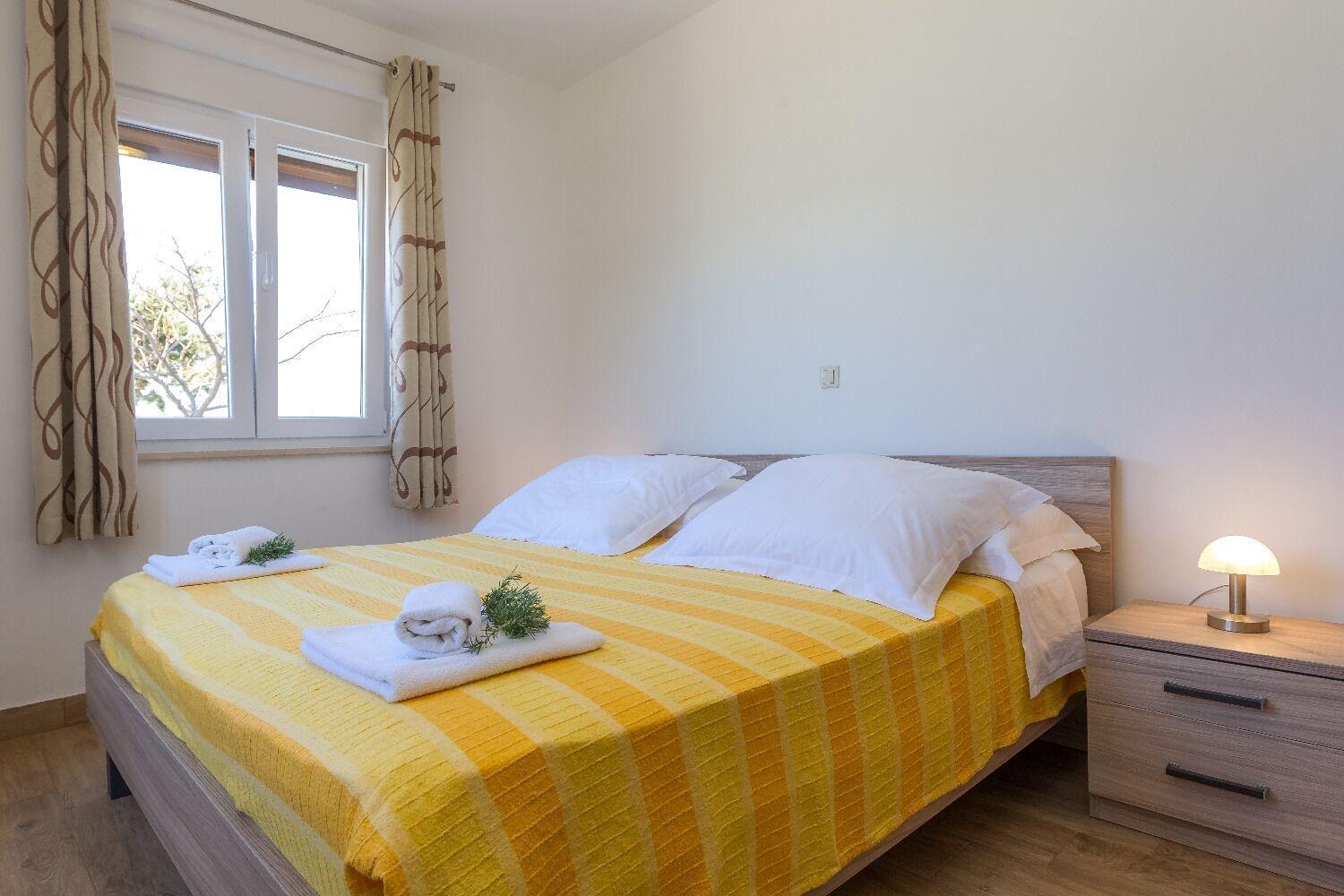 Apartments Zvone1 Veli Rat Extérieur photo