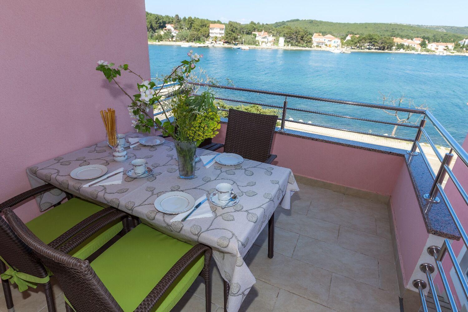 Apartments Zvone1 Veli Rat Extérieur photo