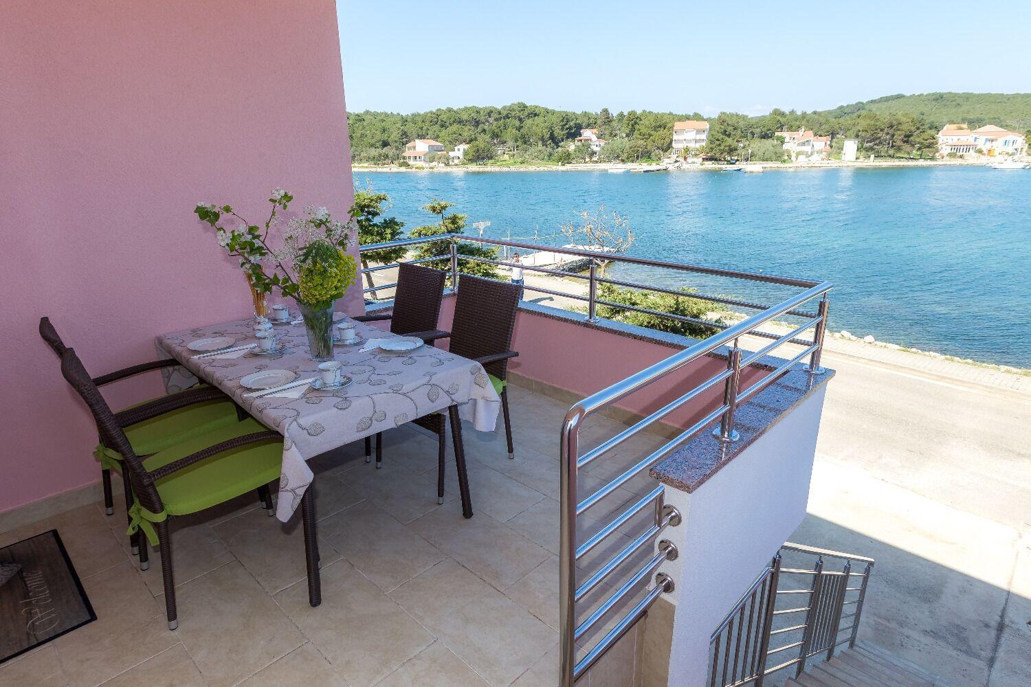 Apartments Zvone1 Veli Rat Extérieur photo